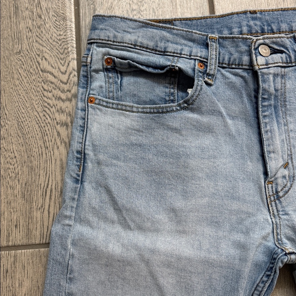 Levi’s 512 Slim Taper Mens Jeans 34 x 32 Light Wash - Picture 5 of 10